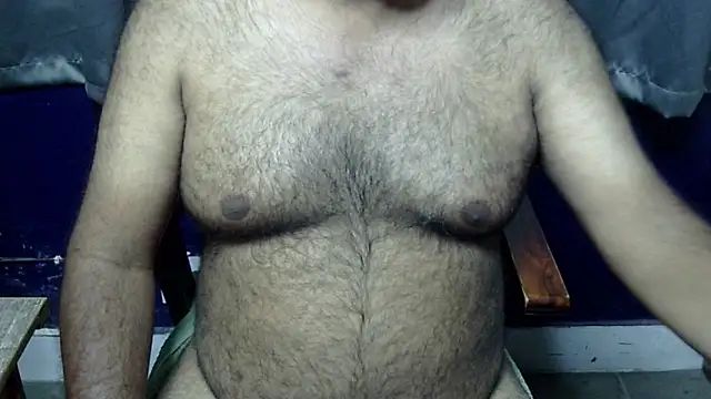 Snapshot of hairysubcub_70 chatting on May 18, 7:57 am hairysubcub 70 online show from May 18, 7:57 am