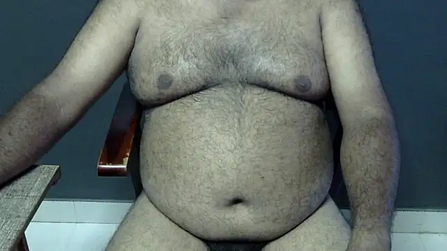 Snapshot of hairysubcub_70 chatting on September 20, 8:08 am hairysubcub 70 online show from September 20, 8:08 am