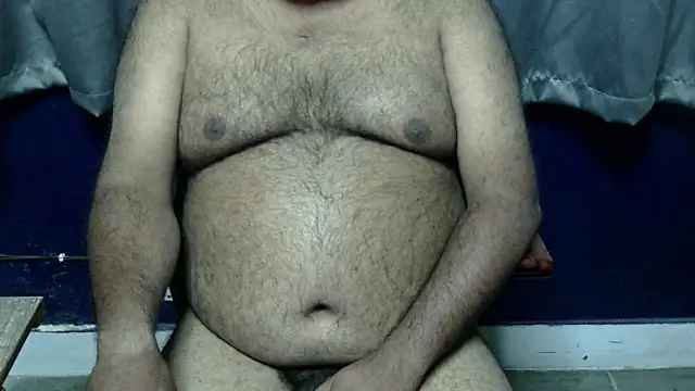 Snapshot of hairysubcub_70 chatting on November 27, 5:13 pm hairysubcub 70 online show from November 27, 5:13 pm