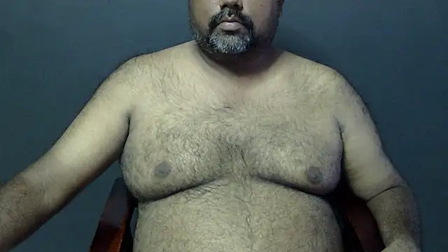 Snapshot of hairysubcub_70 chatting on September 22, 7:36 am hairysubcub 70 online show from September 22, 7:36 am