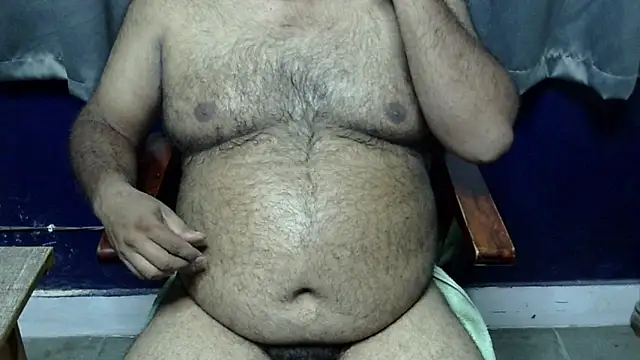Snapshot of hairysubcub_70 chatting on May 14, 4:26 pm hairysubcub 70 online show from May 14, 4:26 pm