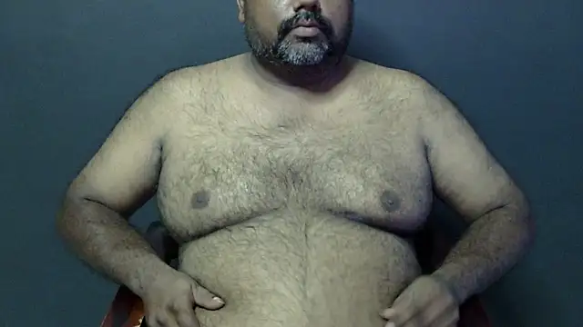 Snapshot of hairysubcub_70 chatting on September 23, 6:09 am hairysubcub 70 online show from September 23, 6:09 am