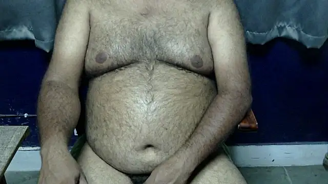 Snapshot of hairysubcub_70 chatting on May 11, 2:45 pm hairysubcub 70 online show from May 11, 2:45 pm