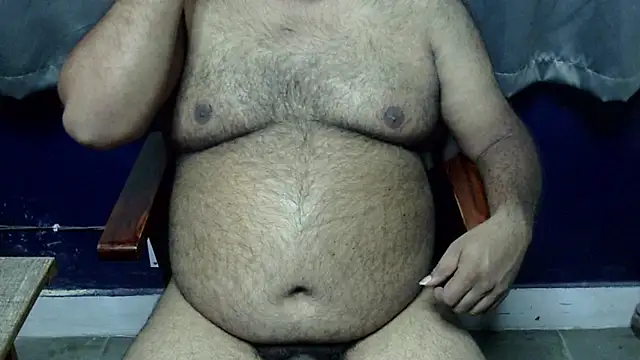 hairysubcub 70 online show from April 18, 7:11 am