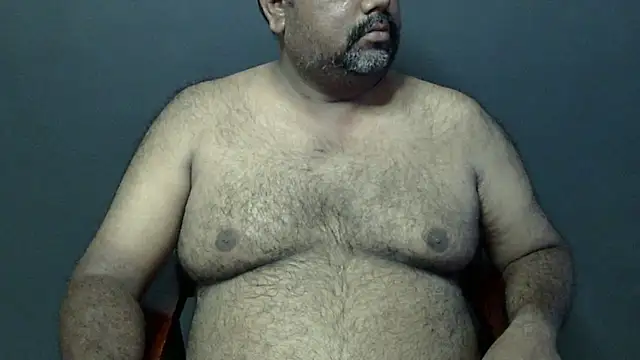Snapshot of hairysubcub_70 chatting on September 19, 7:12 am hairysubcub 70 online show from September 19, 7:12 am