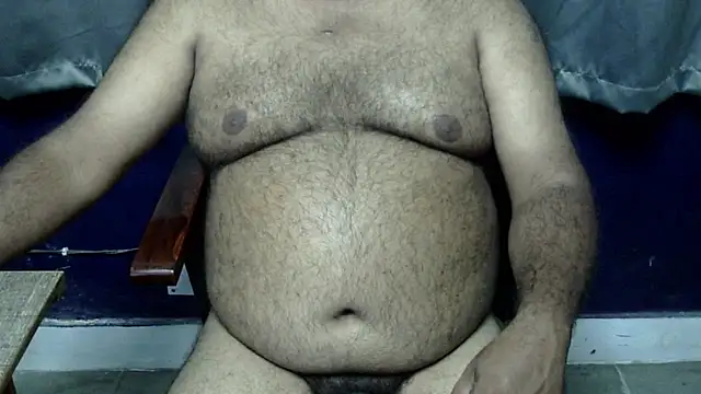 Snapshot of hairysubcub_70 chatting on October 13, 7:48 pm hairysubcub 70 online show from October 13, 7:48 pm