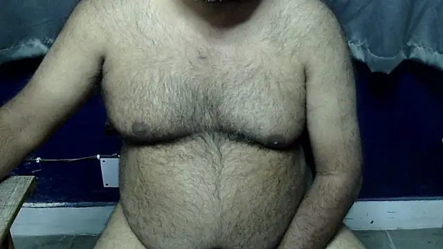 hairysubcub 70 online show from March 26, 7:39 am