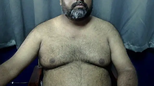 Snapshot of hairysubcub_70 chatting on October 20, 6:48 am hairysubcub 70 online show from October 20, 6:48 am