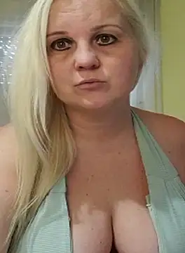 Mayci1984 online show from October 4, 11:23 am