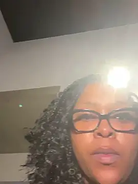 Snapshot of sexyTHANDO chatting on February 16, 2:42 am sexyTHANDO online show from February 16, 2:42 am