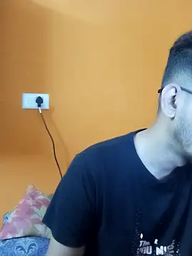 arhan3043 online show from September 19, 1:37 pm