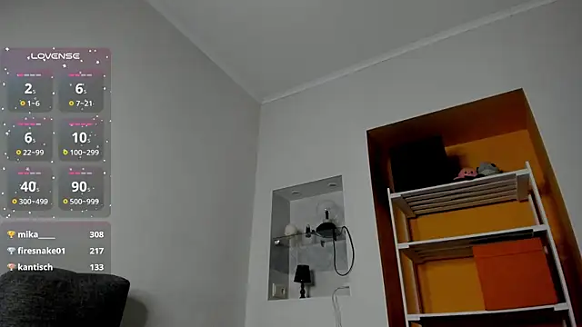 Snapshot of snusmumrike chatting on December 17, 6:53 pm snusmumrike online show from December 17, 6:53 pm