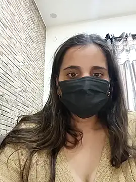 Snapshot of tinaarora chatting on January 16, 6:35 am tinaarora online show from January 16, 6:35 am