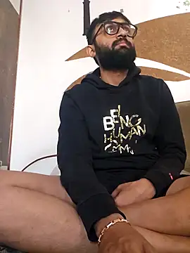 Snapshot of love4shownude chatting on January 18, 3:42 am love4shownude online show from January 18, 3:42 am
