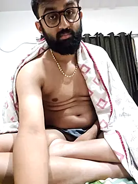 love4shownude online show from July 1, 5:57 pm