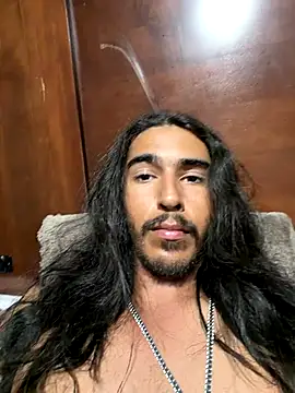 Snapshot of jrrichforever chatting on November 15, 11:31 pm jrrichforever online show from November 15, 11:31 pm