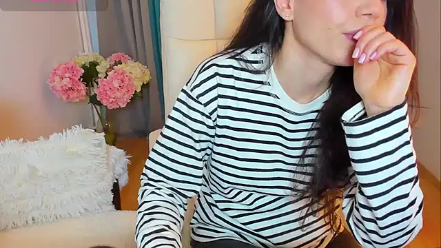 BellaAnna30 online show from February 12, 12:44 pm