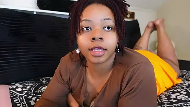 -khayaparker online show from October 27, 4:41 pm