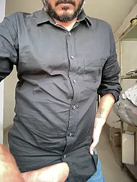 Snapshot of Spicy_aryan chatting on May 10, 9:02 am Spicy aryan online show from May 10, 9:02 am