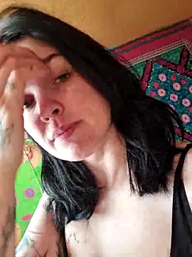 LazyTanukii online show from February 2, 3:49 am