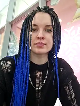 LazyTanukii online show from January 9, 9:38 am