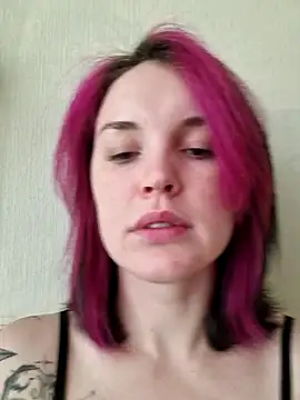 LazyTanukii online show from December 6, 4:19 am