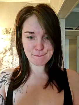 LazyTanukii online show from October 16, 6:21 am