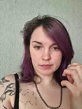 LazyTanukii online show from March 11, 12:06 pm