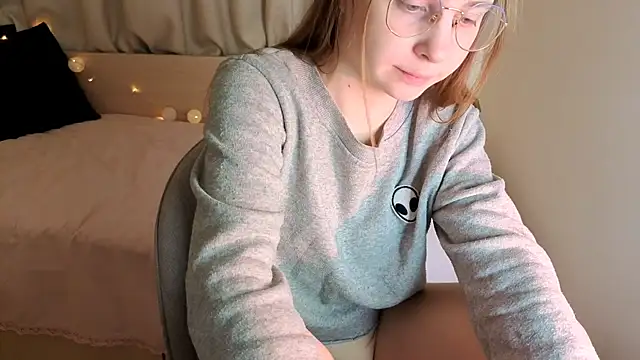 CharmedDoll online show from December 19, 1:46 pm