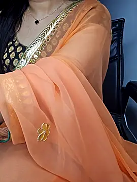 Snapshot of aliyaah_singh chatting on September 26, 5:42 pm aliyaah singh online show from September 26, 5:42 pm