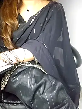 Snapshot of aliyaah_singh chatting on January 14, 9:09 pm aliyaah singh online show from January 14, 9:09 pm