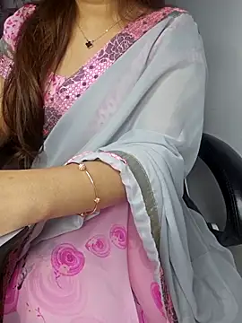 Snapshot of aliyaah_singh chatting on March 20, 8:40 pm aliyaah singh online show from March 20, 8:40 pm