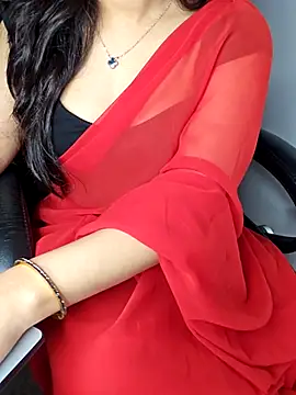 Snapshot of aliyaah_singh chatting on October 27, 6:09 pm aliyaah singh online show from October 27, 6:09 pm