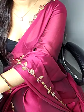 Snapshot of aliyaah_singh chatting on October 1, 5:28 pm aliyaah singh online show from October 1, 5:28 pm