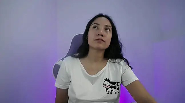 cutie and slutty online show from January 28, 12:05 am