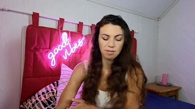 TiffanyDollxxx online show from July 23, 8:49 pm