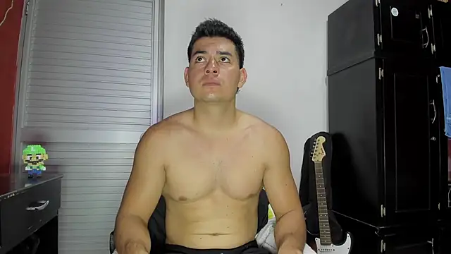 VincentSavage online show from February 11, 12:10 am