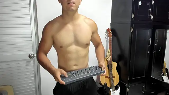 VincentSavage online show from March 13, 1:54 am