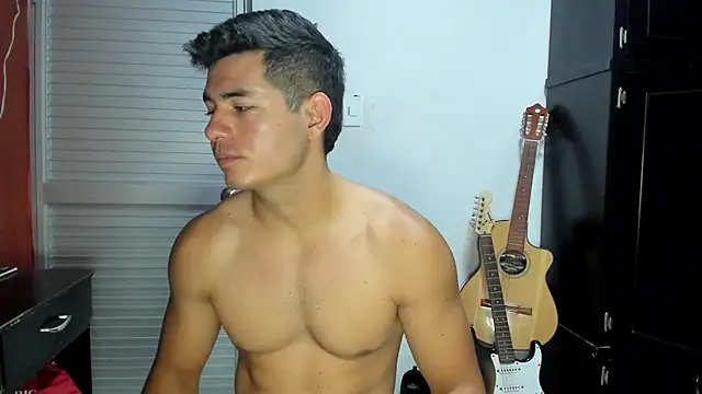 VincentSavage online show from May 28, 1:57 am