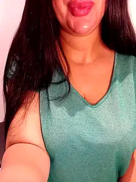 Snapshot of Queen_sousou chatting on September 20, 7:30 pm Queen sousou online show from September 20, 7:30 pm