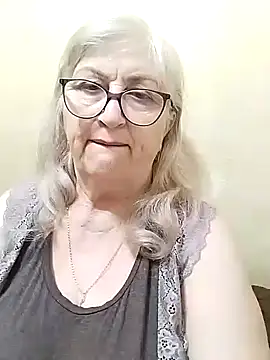 Snapshot of LolkaAlyss chatting on September 28, 8:49 pm LolkaAlyss online show from September 28, 8:49 pm
