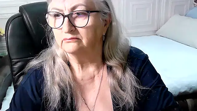 LolkaAlyss online show from March 12, 6:56 pm