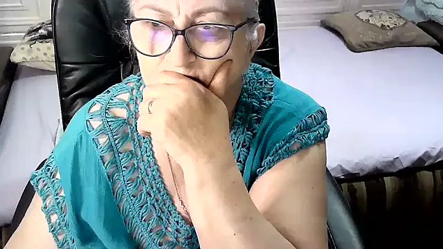 LolkaAlyss online show from December 16, 7:34 am