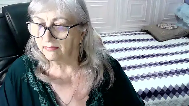 LolkaAlyss online show from November 27, 3:29 am