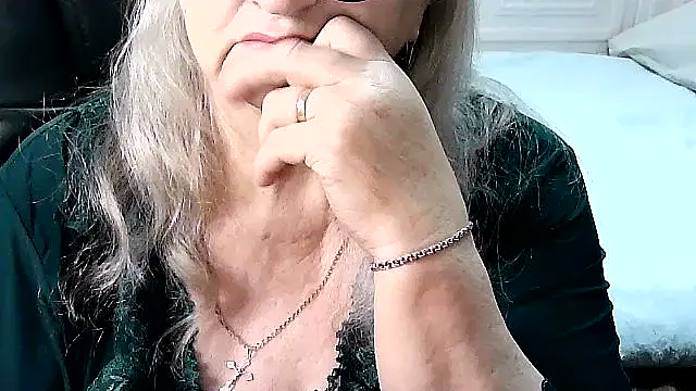 LolkaAlyss online show from March 3, 4:30 am