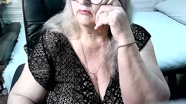 LolkaAlyss online show from March 5, 6:48 pm