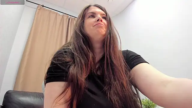 BattyMoll online show from July 25, 3:51 pm