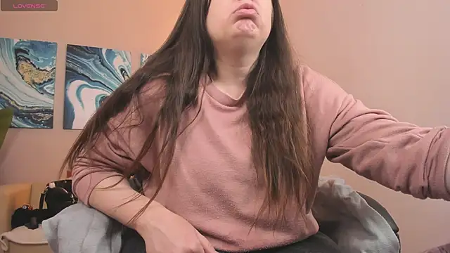 BattyMoll online show from February 26, 3:32 pm