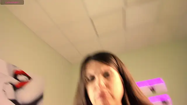 BattyMoll online show from December 20, 3:48 pm