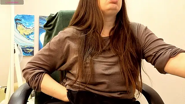 BattyMoll online show from October 19, 3:37 pm